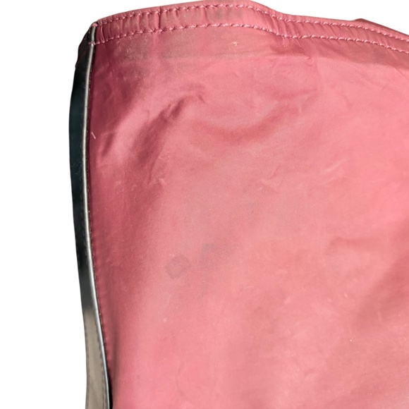 Burberry burgandy nylon and black leather shoulder bag - Picture 11 of 16